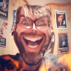 Meet your Posher, Chris